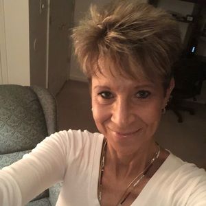 Meet your Posher, Roberta